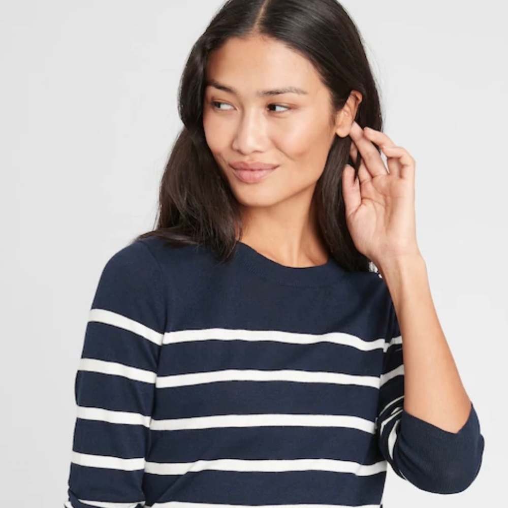 Banana Republic Factory Women’s Forever Crewneck